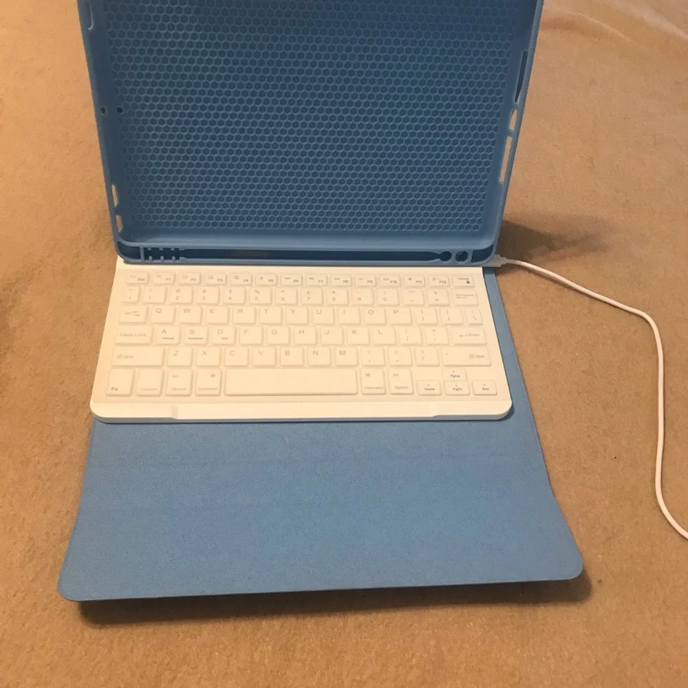 Smart Keyboard for iPad 8th generation.